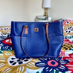 Dooney & Bourke Tote Bag